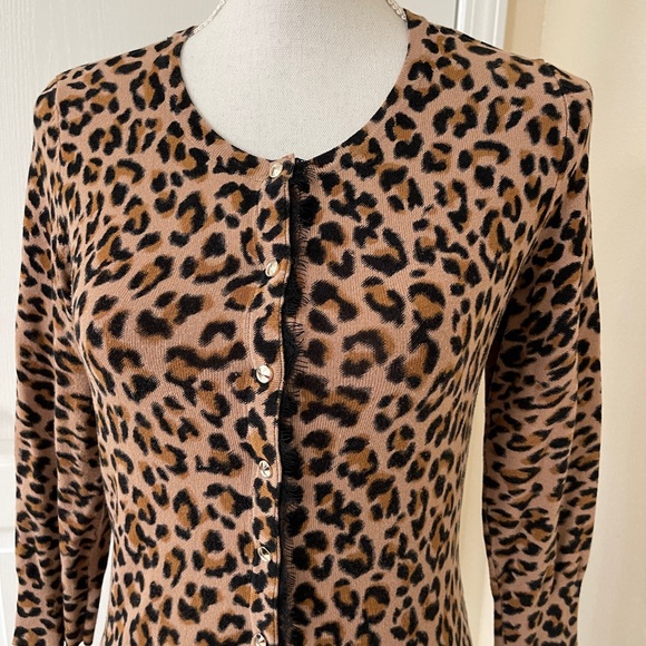Gorgeous White House Black Market Leopard Cardigan - Picture 3 of 16